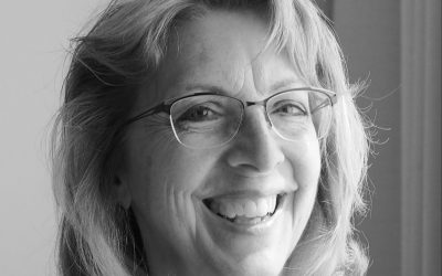 Jayne Obst, Treasurer